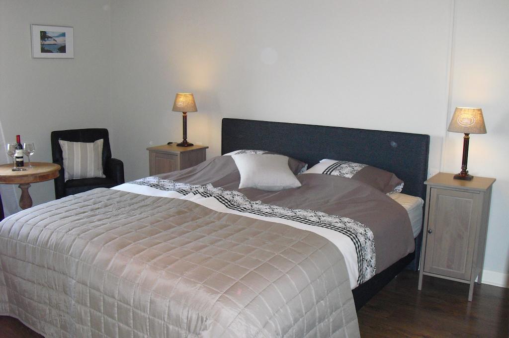 Luxury B&B Maison à votre Santé, in Bordeaux wine region Savignac-de-Duras Extérieur photo